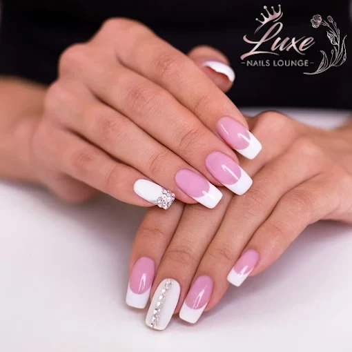 Marble effect gel nails